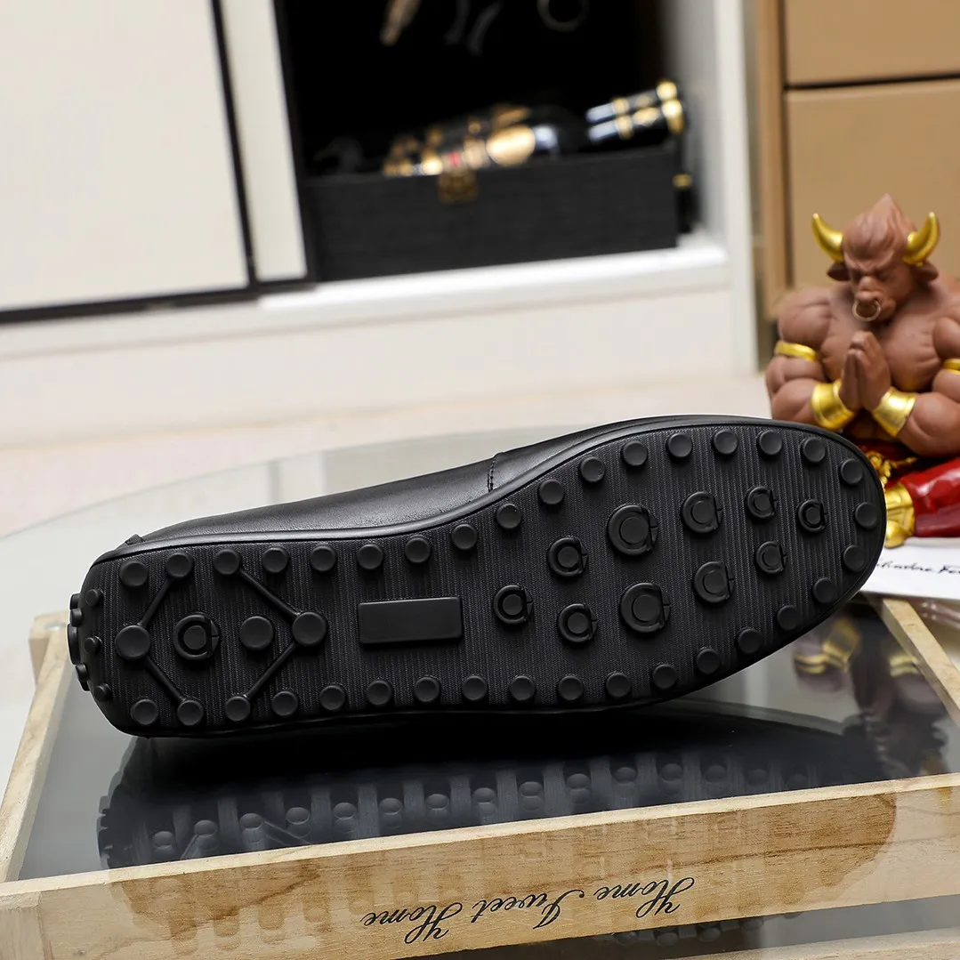 Men's shoes 💰360 🕷🕷【Ferragamo】Ferragamo Popular fashionable casual slip-on shoes🇨🇳Official website counter 1:1 production, original mold opening💯Good quality visible, imported high-end first-layer calfskin, luxurious pigskin lining🌿Very clear texture, high-quality waterproof, non-slip and wear-resistant outsole🎋High quality and low price, truly handmade🍓Color, code number 38-45